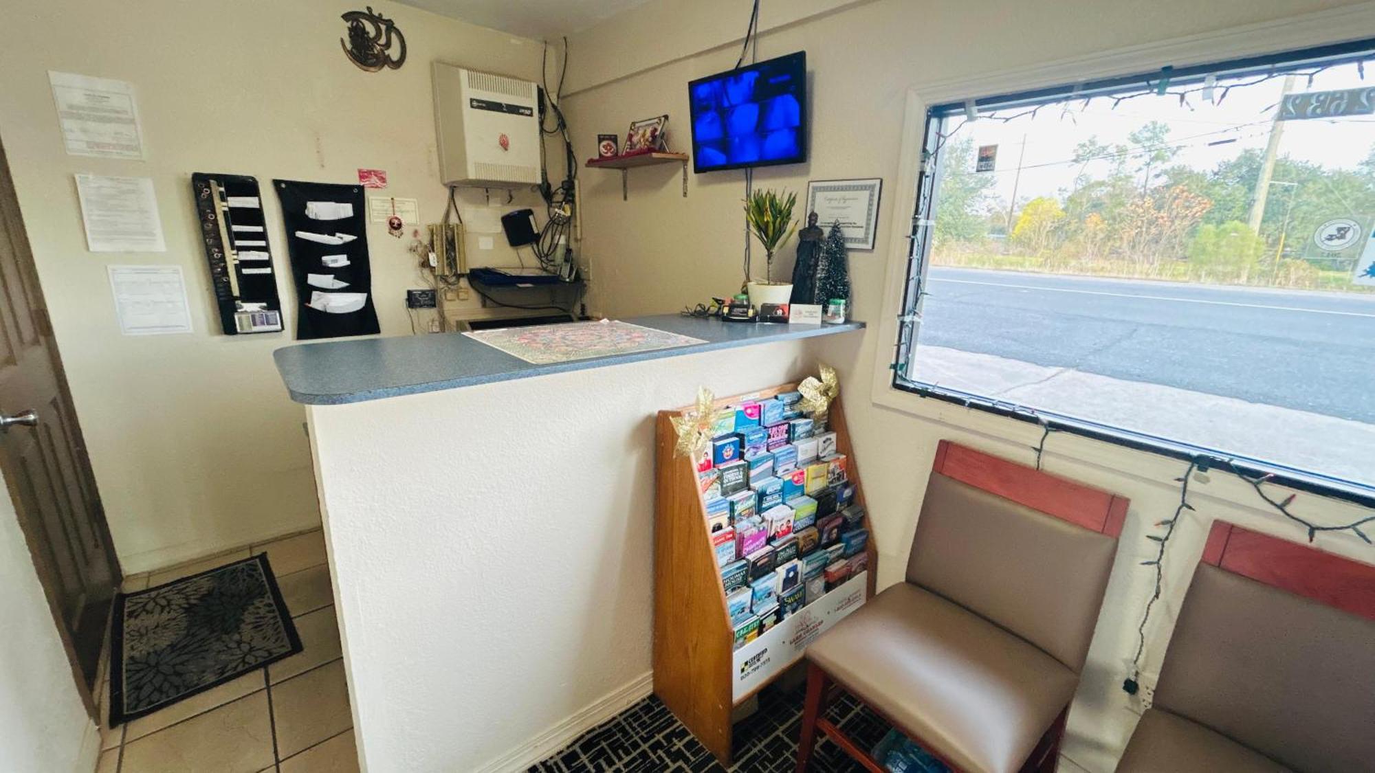 Relax Inn By Oyo Sulphur Hwy 90 Exterior foto