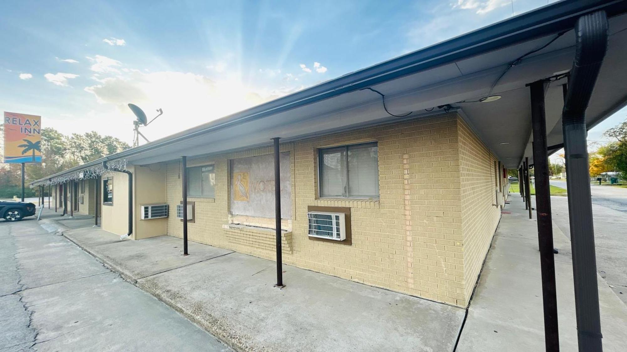 Relax Inn By Oyo Sulphur Hwy 90 Exterior foto